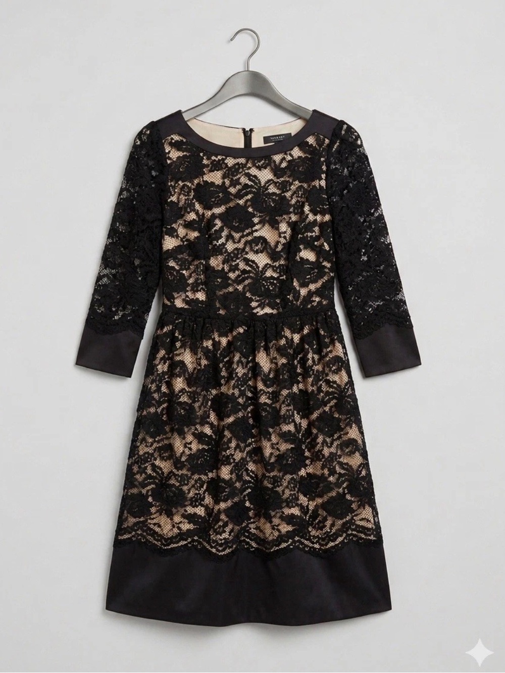 Tahari Arthur S. Levine NWOT Black Lace Fit & Flare Dress Size 0 Cocktail LBD